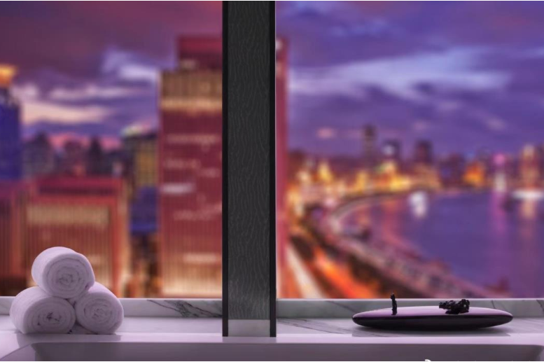 中秋锻炼不停歇，魔都泳健好地指南！一起打卡酒店魅力~