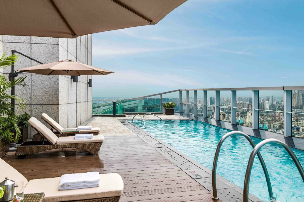 如何更有效的居家运动？文末参与微博留言赢神秘运动礼品！